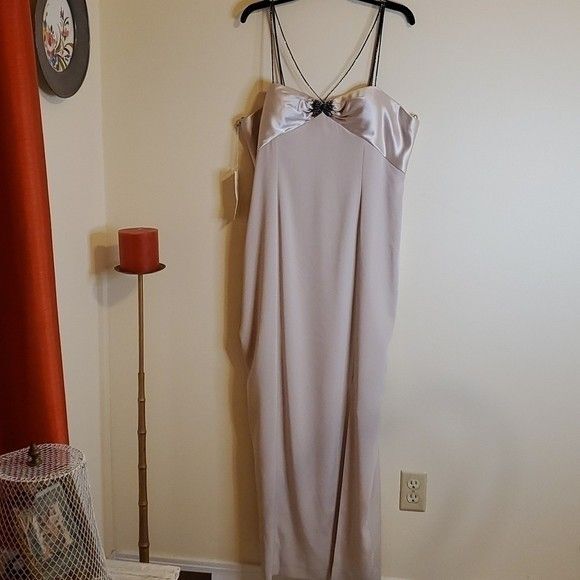 NWT Miss Milan Cream Maxi Gown with rhinestone straps size 20 - Picture 1 of 11